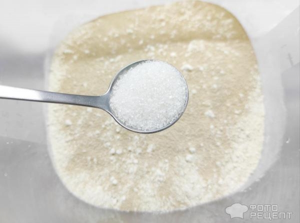 Рецепт: Сосиска в тесте - Любимая выпечка! Просто и питательно!)