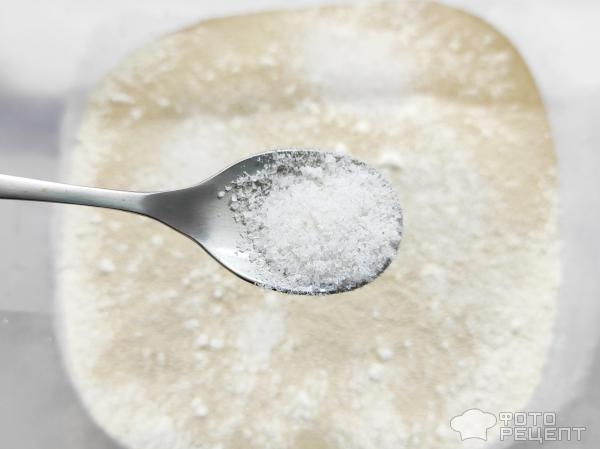 Рецепт: Сосиска в тесте - Любимая выпечка! Просто и питательно!)