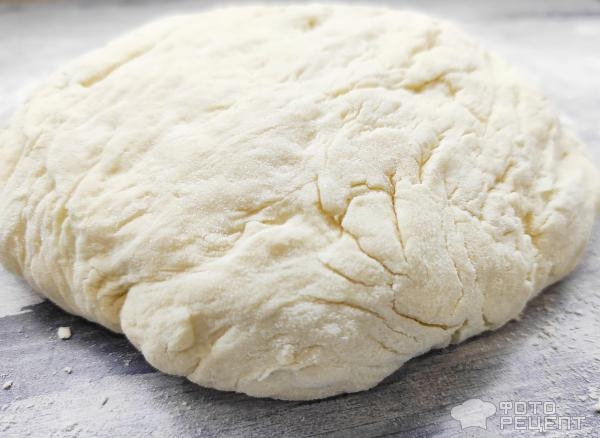 Рецепт: Сосиска в тесте - Любимая выпечка! Просто и питательно!)