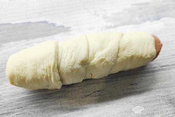 Рецепт: Сосиска в тесте - Любимая выпечка! Просто и питательно!)