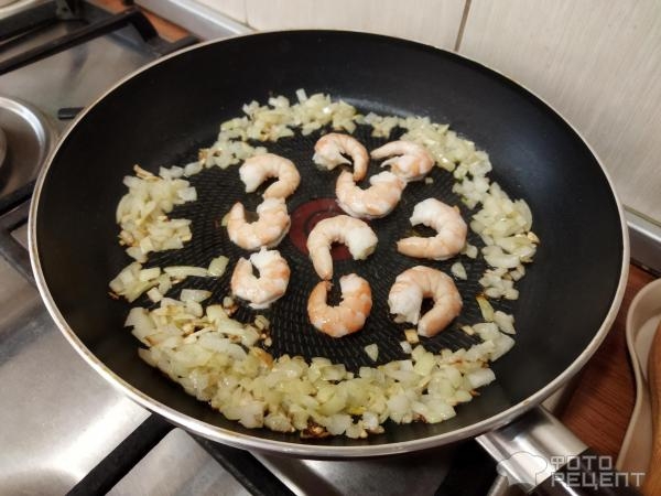 Рецепт: Тушеные кабачки - с креветками, на сковороде по-простому Рецепт: Тушеные кабачки - с креветками, на сковороде по-простому