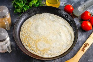 Блинный торт с помидорами и сыром Блинный торт с помидорами и сыром