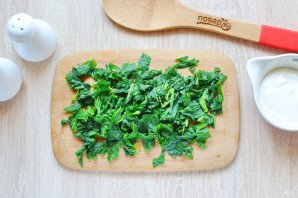 Салат из крапивы Салат из крапивы