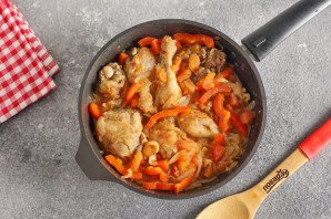 Чахохбили из курицы с болгарским перцем Чахохбили из курицы с болгарским перцем