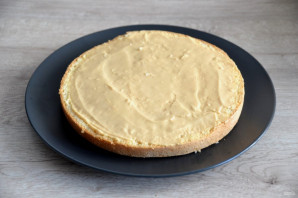 Бисквитный торт с вареной сгущенкой Бисквитный торт с вареной сгущенкой