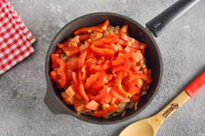 Чахохбили из курицы с болгарским перцем Чахохбили из курицы с болгарским перцем