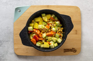 Овощное рагу с нутом Овощное рагу с нутом