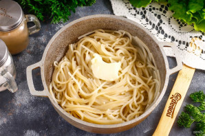 Спагетти с творожным сыром Спагетти с творожным сыром