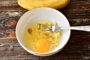 Банановые оладьи на ряженке Банановые оладьи на ряженке