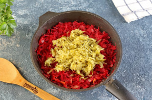 Борщ без капусты с солеными огурцами Борщ без капусты с солеными огурцами