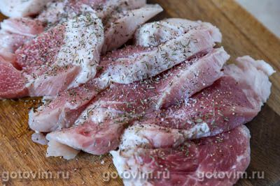 Свинина со свеклой и черносливом Свинина со свеклой и черносливом