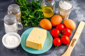 Блинный торт с помидорами и сыром Блинный торт с помидорами и сыром