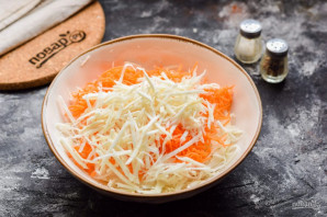 Квашеная капуста с сельдереем Квашеная капуста с сельдереем