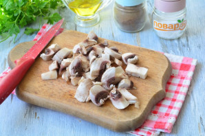 Мясные рулетики в томатном соусе