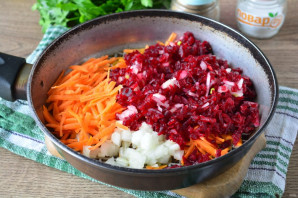 Борщ из красной капусты Борщ из красной капусты