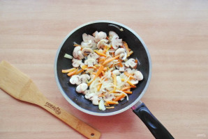 Суп со стеклянной лапшой Суп со стеклянной лапшой