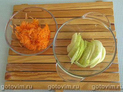 Почки свиные, тушенные с солеными огурцами Почки свиные, тушенные с солеными огурцами