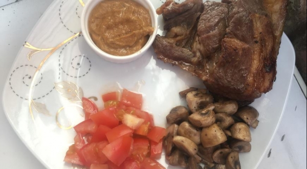 Баранина с грибами и шафрановым соусом, пошаговый рецепт с фото Баранина с грибами и шафрановым соусом, пошаговый рецепт с фото