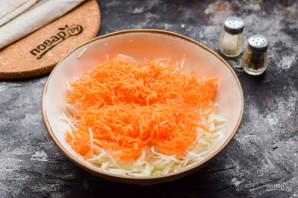 Квашеная капуста с сельдереем Квашеная капуста с сельдереем