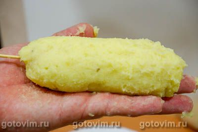 Сосиски с сыром в картофельном пюре на шпажках Сосиски с сыром в картофельном пюре на шпажках