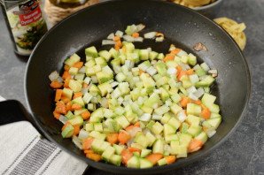 Лапша в устричном соусе Лапша в устричном соусе