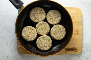 Котлеты из нута с грибами Котлеты из нута с грибами