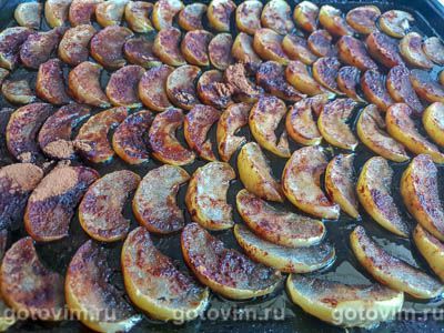 Сушеные яблоки в духовке с корицей и сахаром