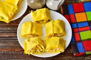Рулет из лаваша с курицей и огурцами Рулет из лаваша с курицей и огурцами