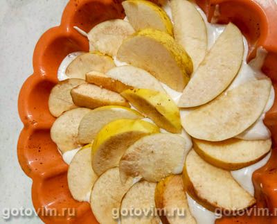 Шарлотка с айвой Шарлотка с айвой