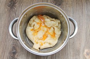 Профитроли с ягодами