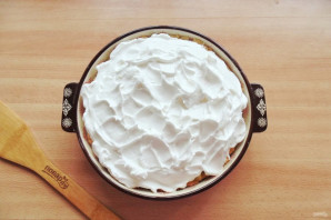 Яблочный пирог с белковым кремом Яблочный пирог с белковым кремом