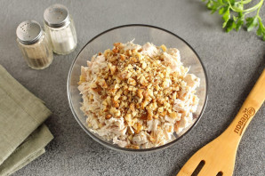 Диетический салат с фасолью