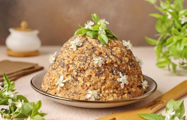 Торт "Муравейник" на сметане Торт "Муравейник" на сметане