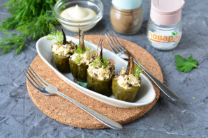 Фаршированные соленые огурцы Фаршированные соленые огурцы