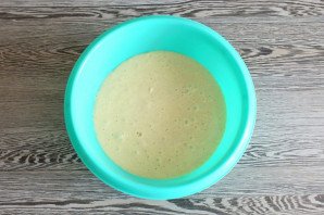 Шарлотка с ревенем Шарлотка с ревенем