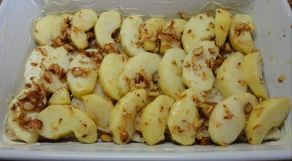 Хлебный яблочный пудинг по-крестьянски , пошаговый рецепт с фото Хлебный яблочный пудинг по-крестьянски , пошаговый рецепт с фото