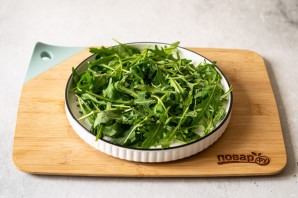 Салат с рукколой и гранатом Салат с рукколой и гранатом