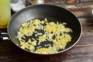 Луковый суп по-парижски Луковый суп по-парижски