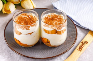 Десерт "А-ля тирамису" Десерт "А-ля тирамису"