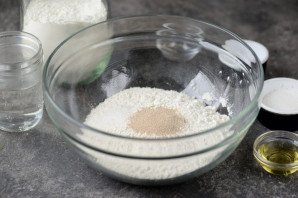 Пицца на черном тесте Пицца на черном тесте