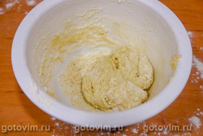 Кулич с вишней Кулич с вишней