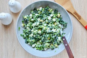 Салат из крапивы Салат из крапивы