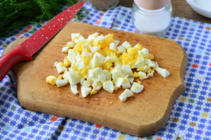 Салат с бужениной и кукурузой Салат с бужениной и кукурузой