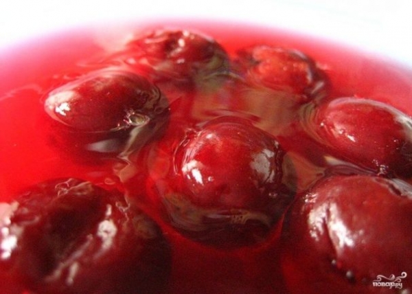 Консервированная черешня Консервированная черешня