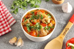 Чахохбили из курицы с болгарским перцем Чахохбили из курицы с болгарским перцем
