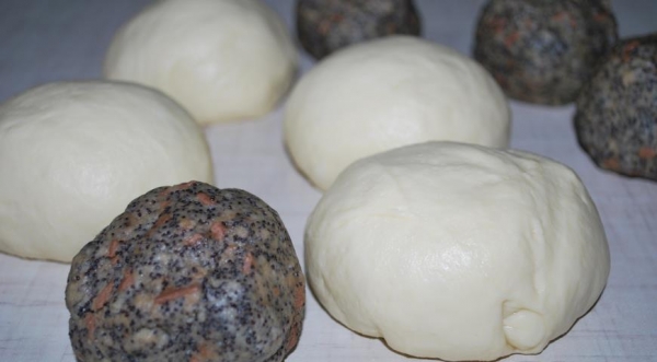 Мягкие брецели, фаршированные шоколадно-маковым тестом, пошаговый рецепт с фото Мягкие брецели, фаршированные шоколадно-маковым тестом, пошаговый рецепт с фото