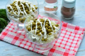 Слоеный салат из пекинской капусты