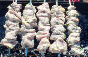 Шашлык с майонезом и лимоном Шашлык с майонезом и лимоном