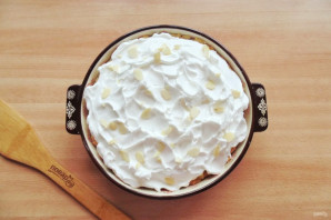 Яблочный пирог с белковым кремом Яблочный пирог с белковым кремом