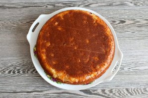 Шарлотка с ревенем Шарлотка с ревенем